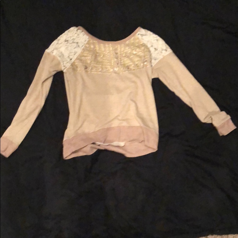 Long sleeve shirt